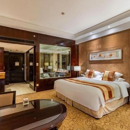 New Century Grand Hotel Xuzhou Exteriör bild