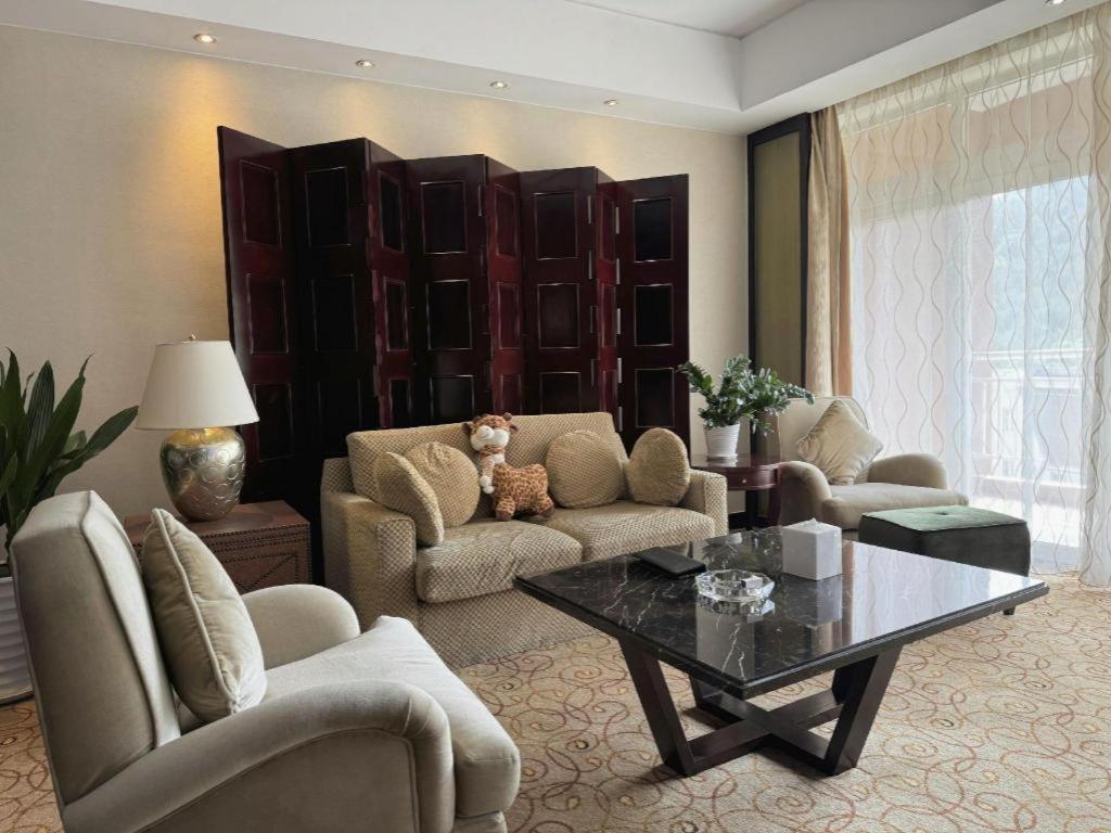 New Century Grand Hotel Xuzhou Exteriör bild