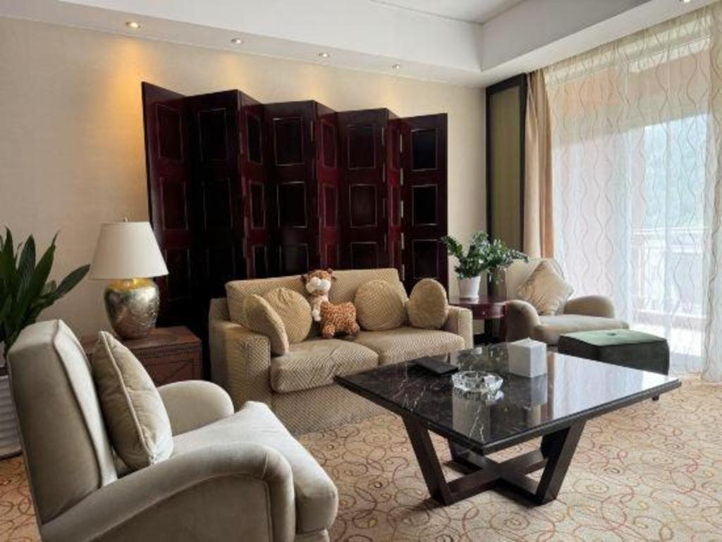 New Century Grand Hotel Xuzhou Exteriör bild